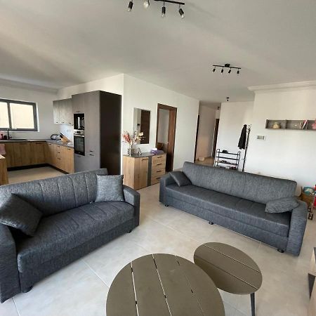 Blue Skies Family Apartment With Terrace St. Paul's Bay Luaran gambar
