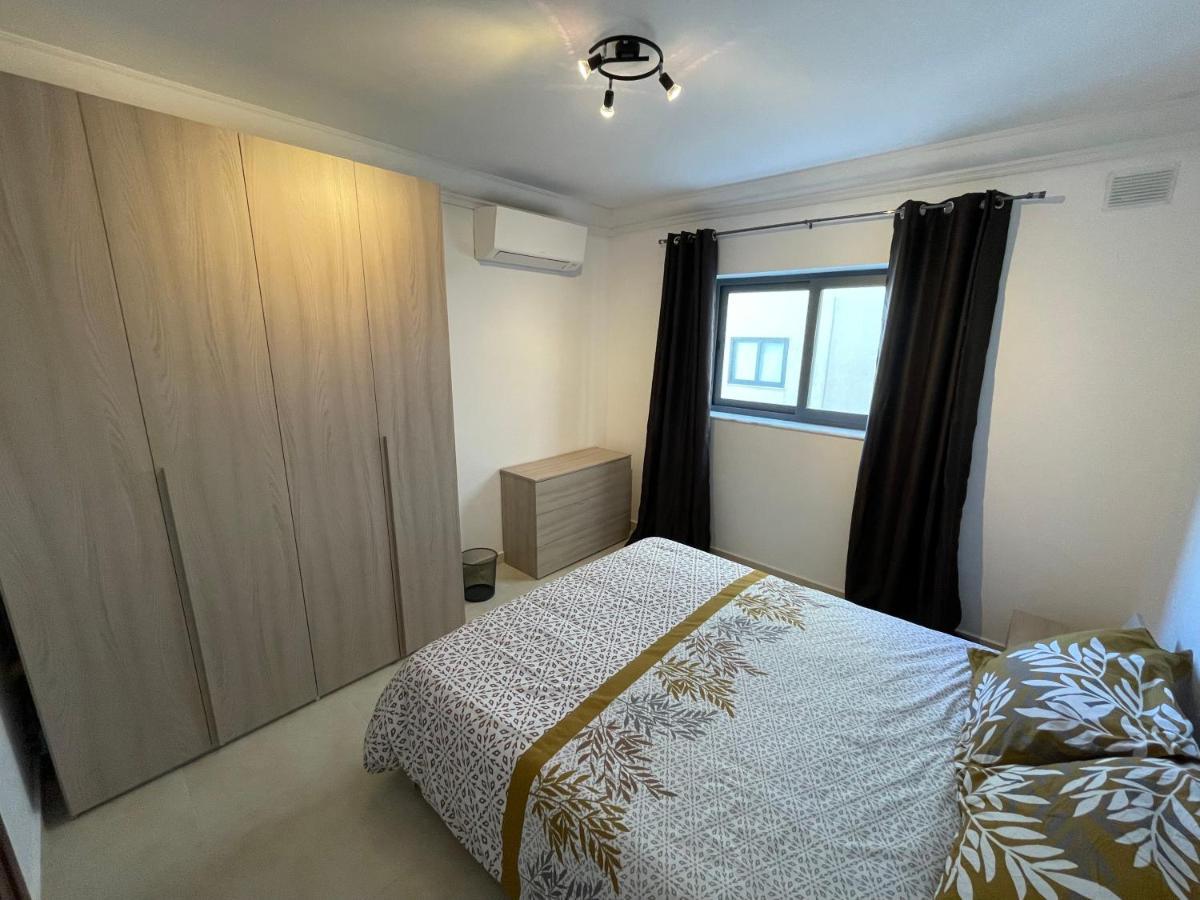 Blue Skies Family Apartment With Terrace St. Paul's Bay Luaran gambar